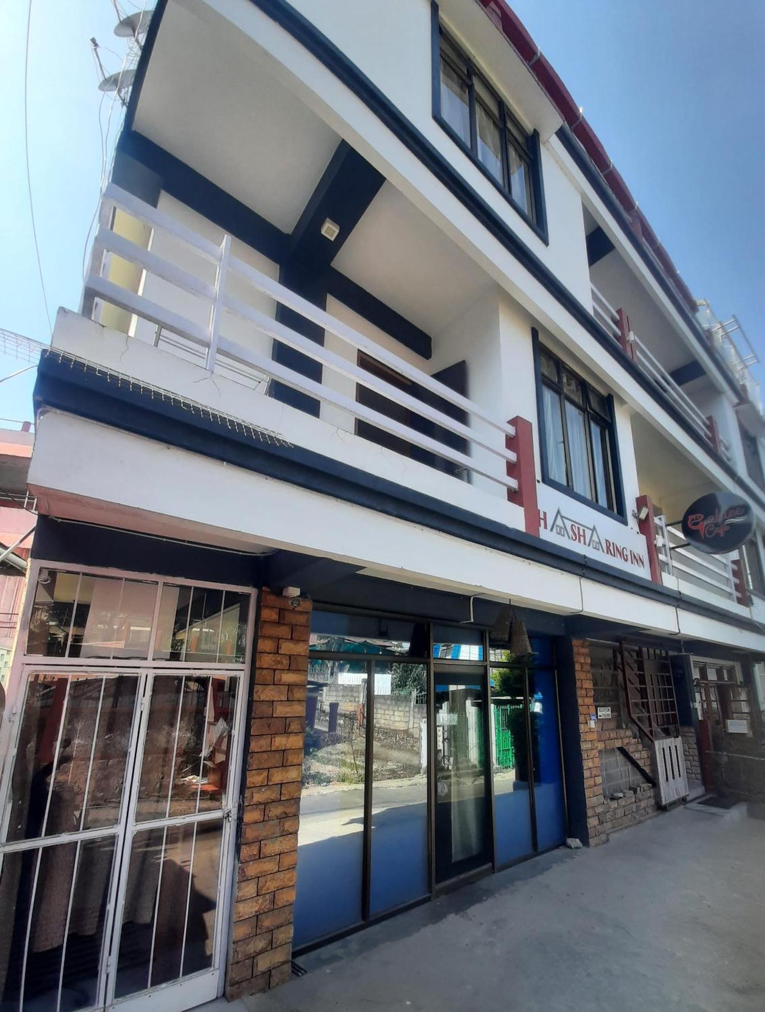 Appartamento di 350 m² con 10 camera Shillong Esterno foto